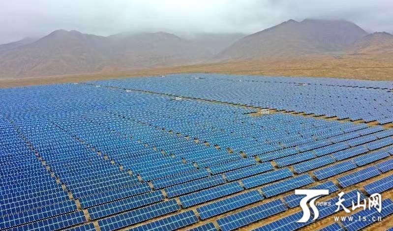 6月18日，在喀什地區(qū)塔什庫爾干塔吉克自治縣拍攝的深能福塔電站一角。石榴云/新疆日報記者蔡增樂攝